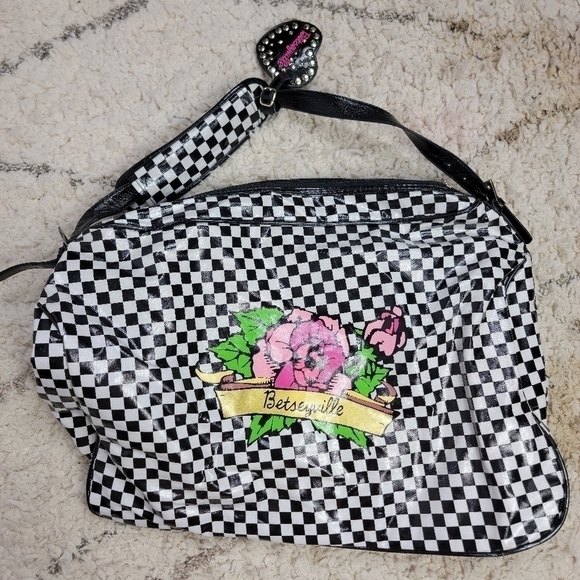 Betseyville large checkered travel bag - Picture 3 of 5